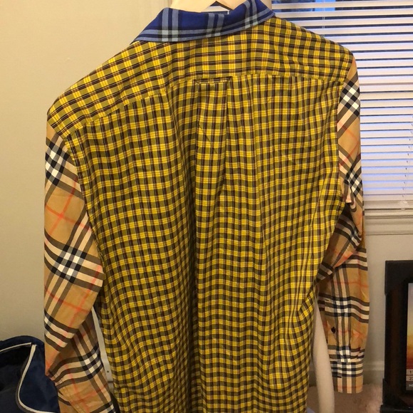 Burberry button down shirt - Picture 3 of 3
